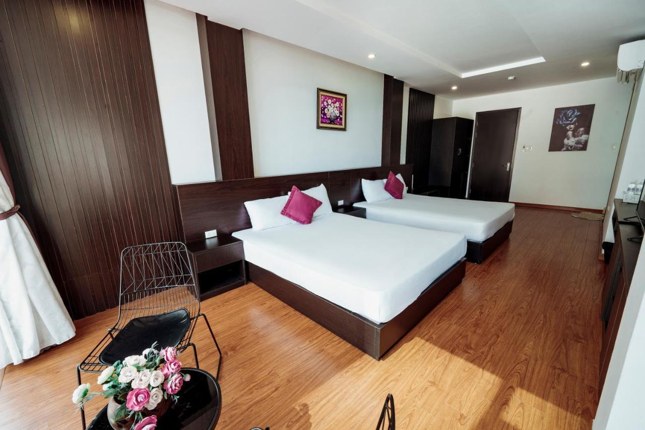 Ivy Hotel Ha Long Bagian luar foto