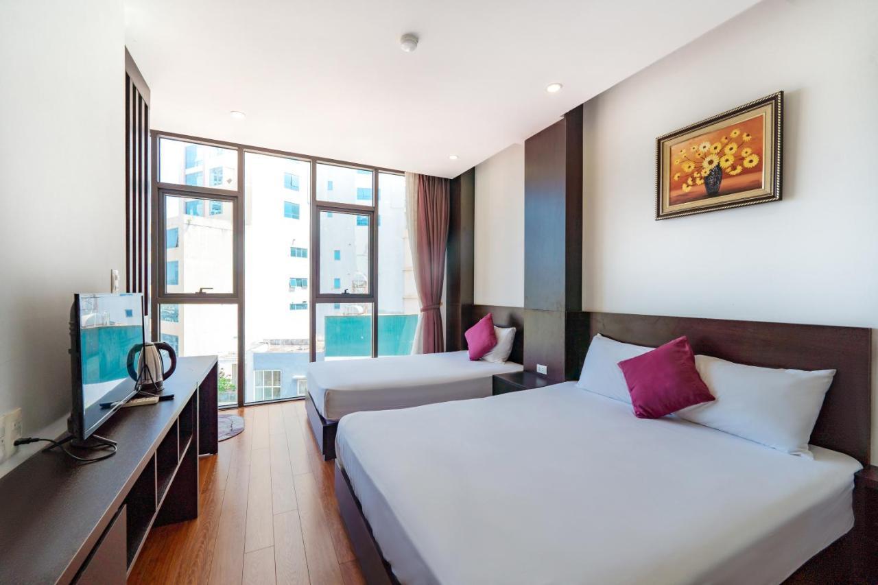 Ivy Hotel Ha Long Bagian luar foto