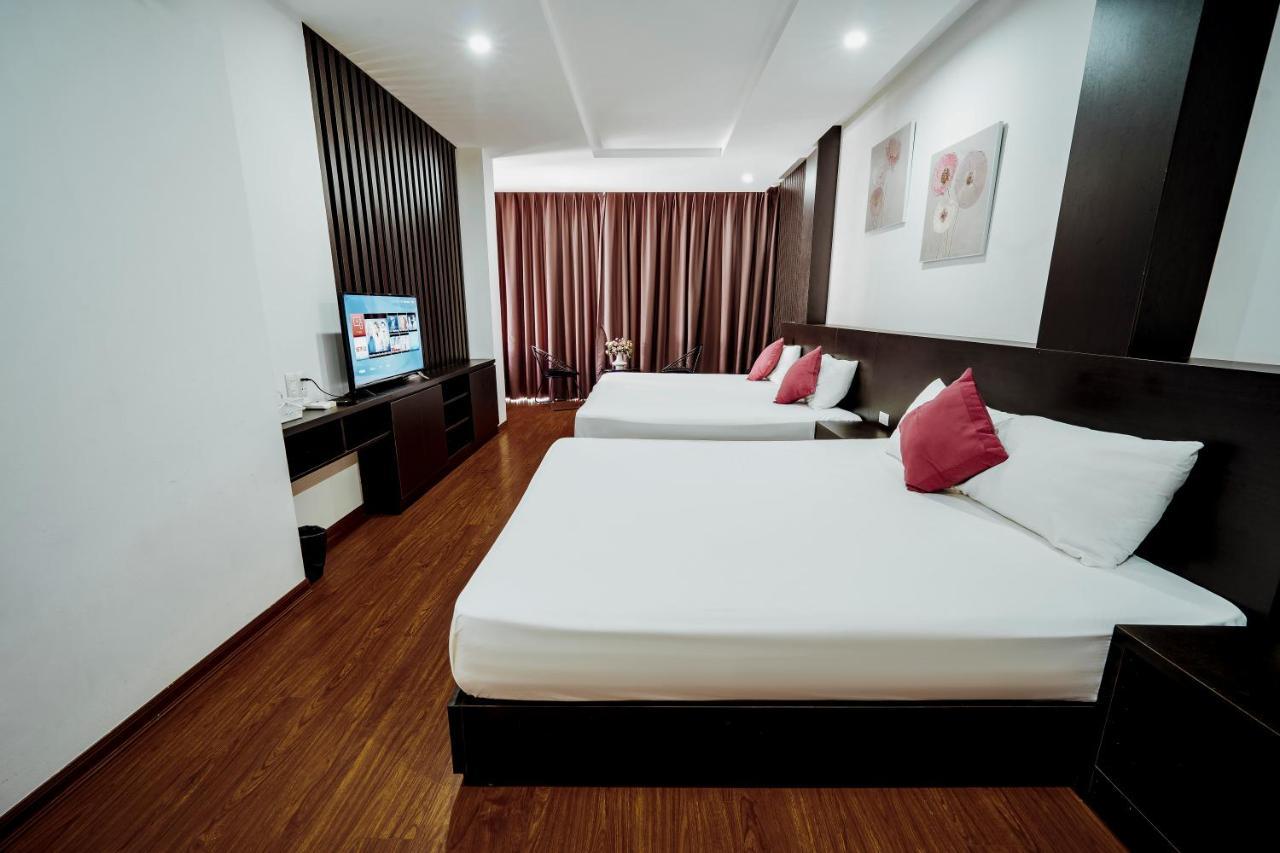 Ivy Hotel Ha Long Bagian luar foto