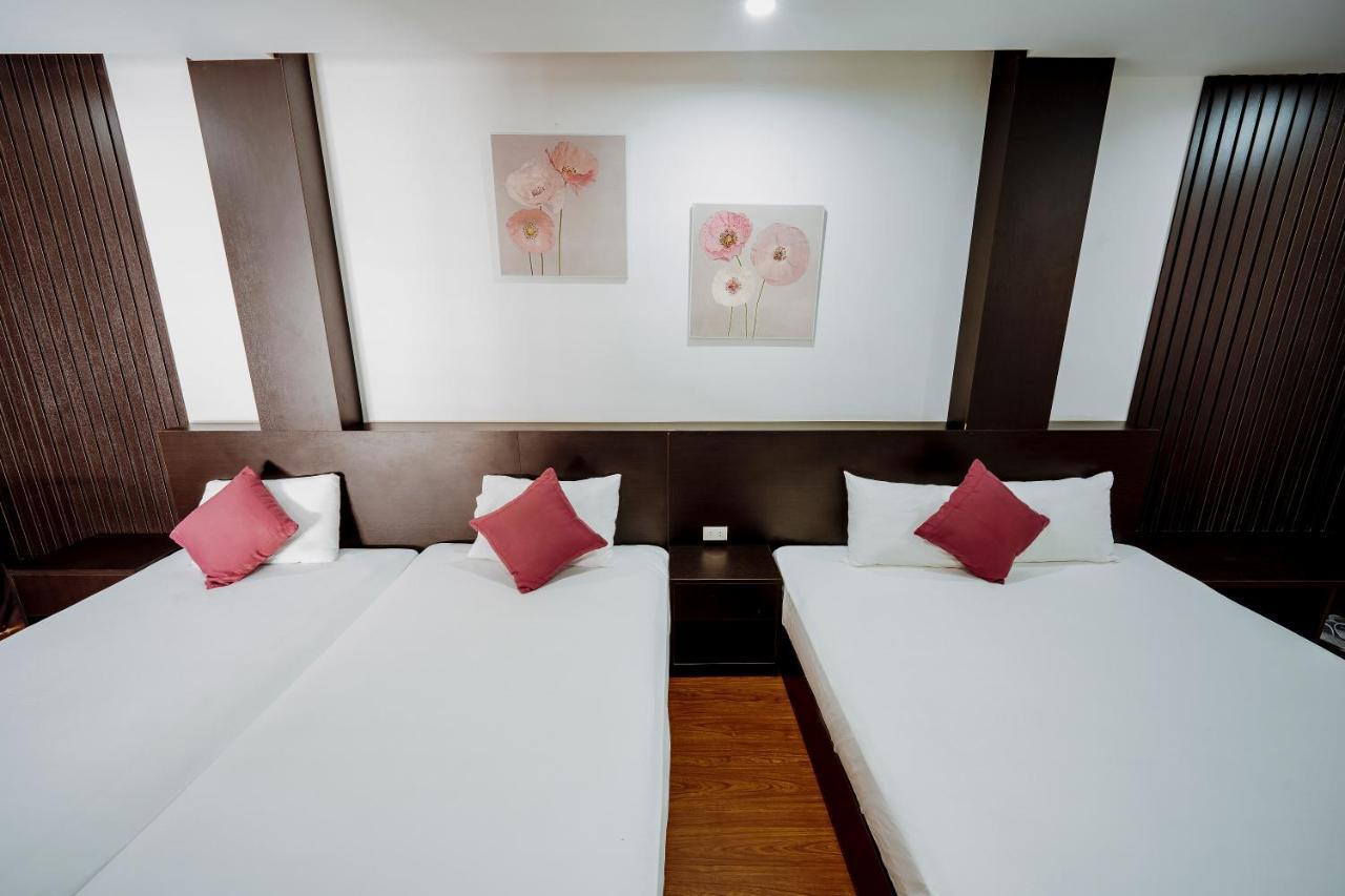 Ivy Hotel Ha Long Bagian luar foto